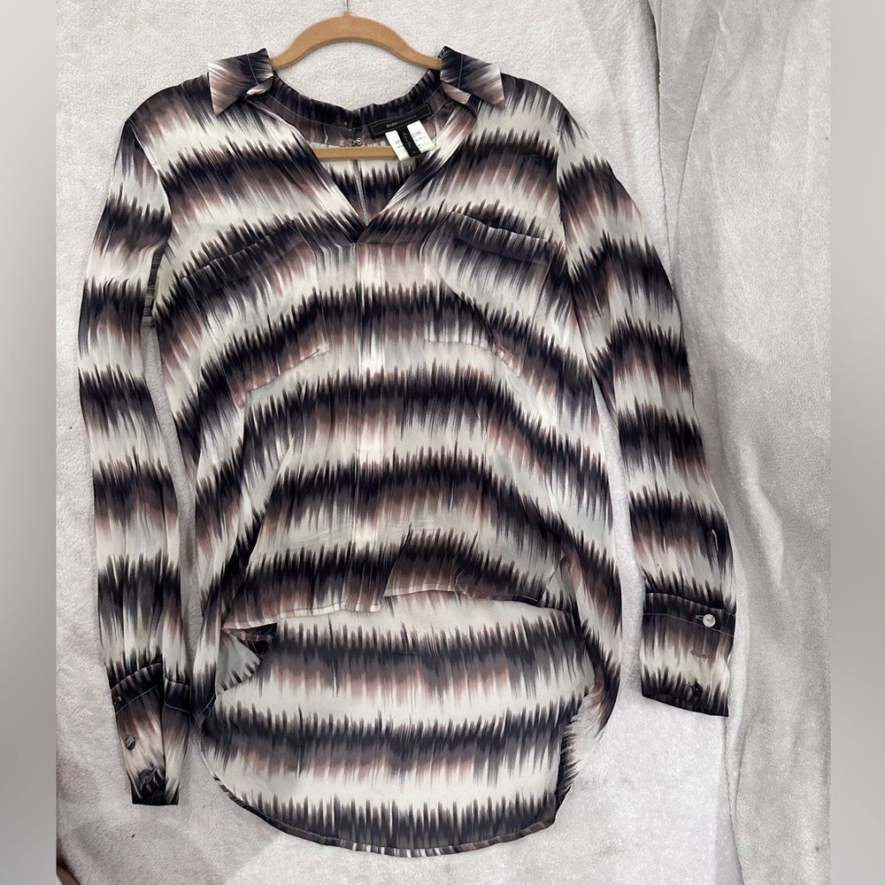 BCBG MAXAZRIA SIZE S women’s blouse pattern